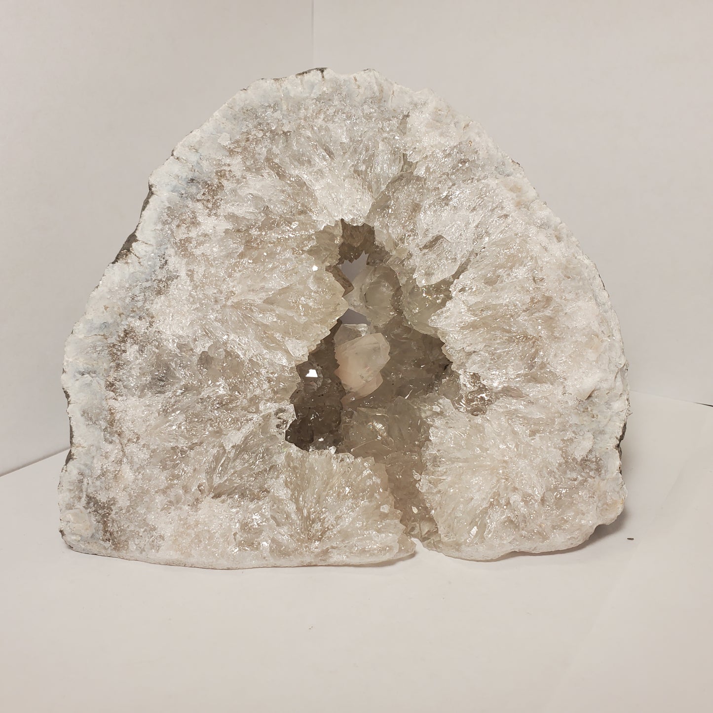CUT TO STAND "WINDOW SILL" FABULOUS KEOKUK GEODE