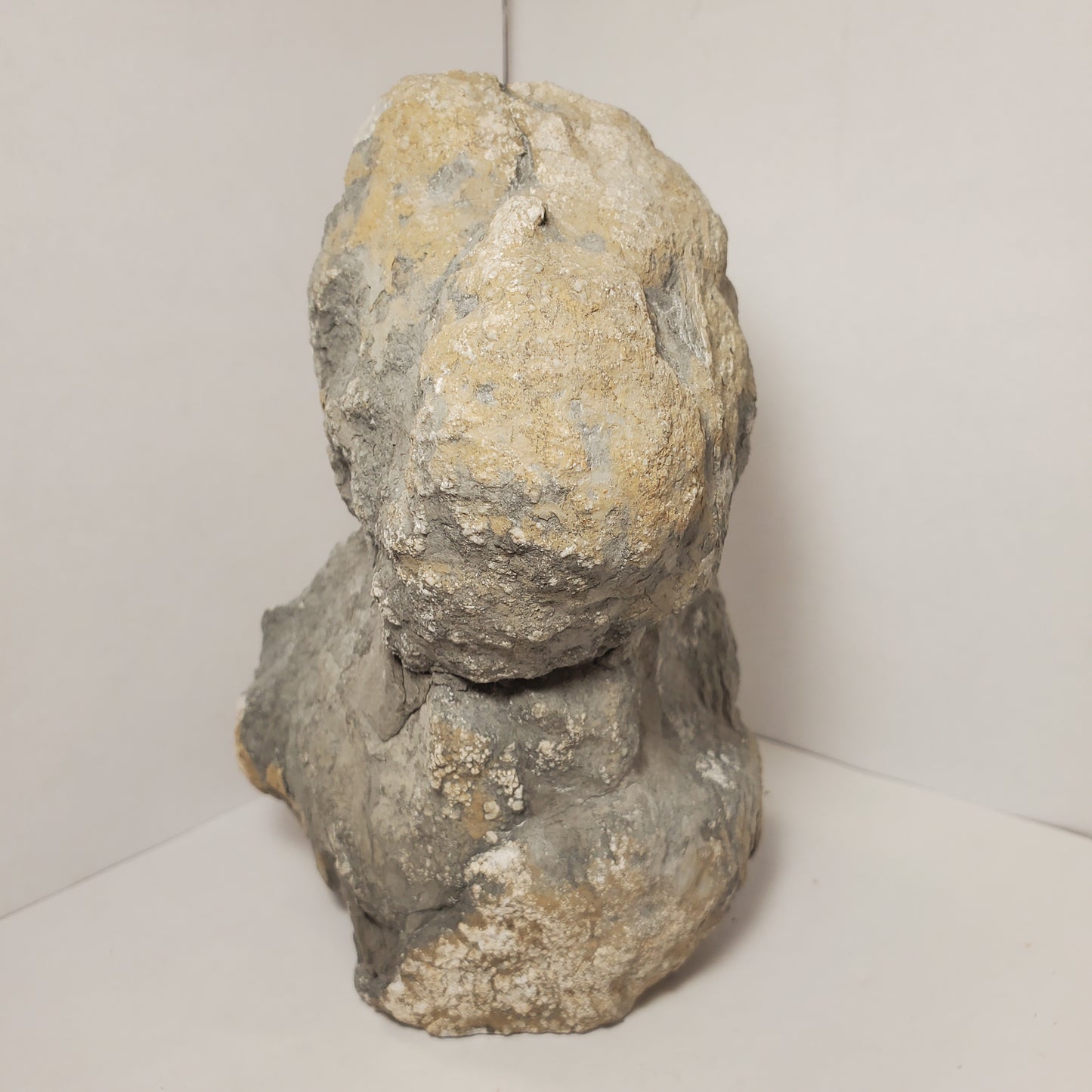 CUT TO STAND DOUBLE FABULOUS KEOKUK GEODE