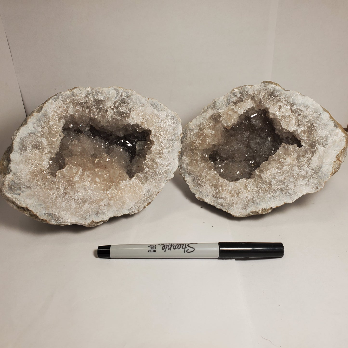 FABULOUS KEOKUK GEODE SET