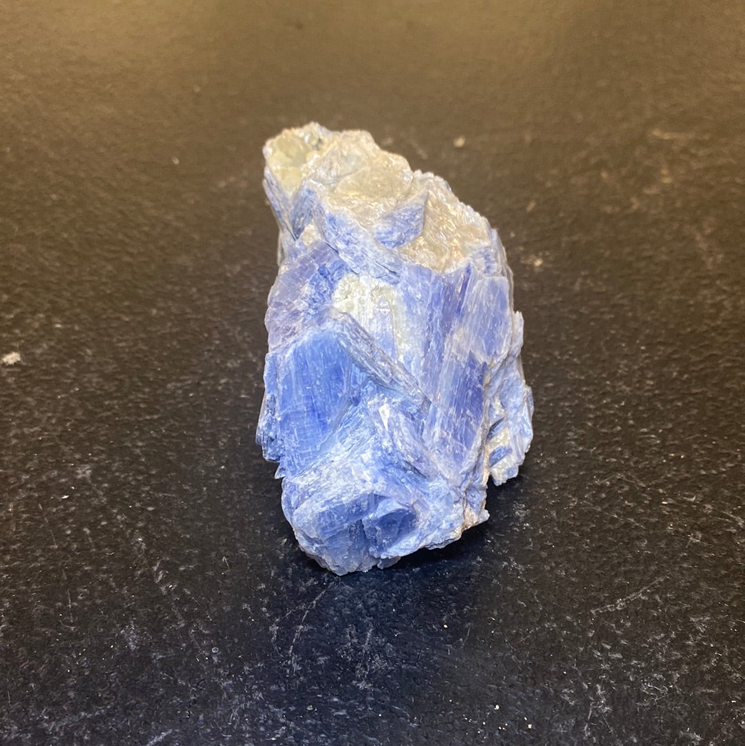 RAW BLUE KYANITE