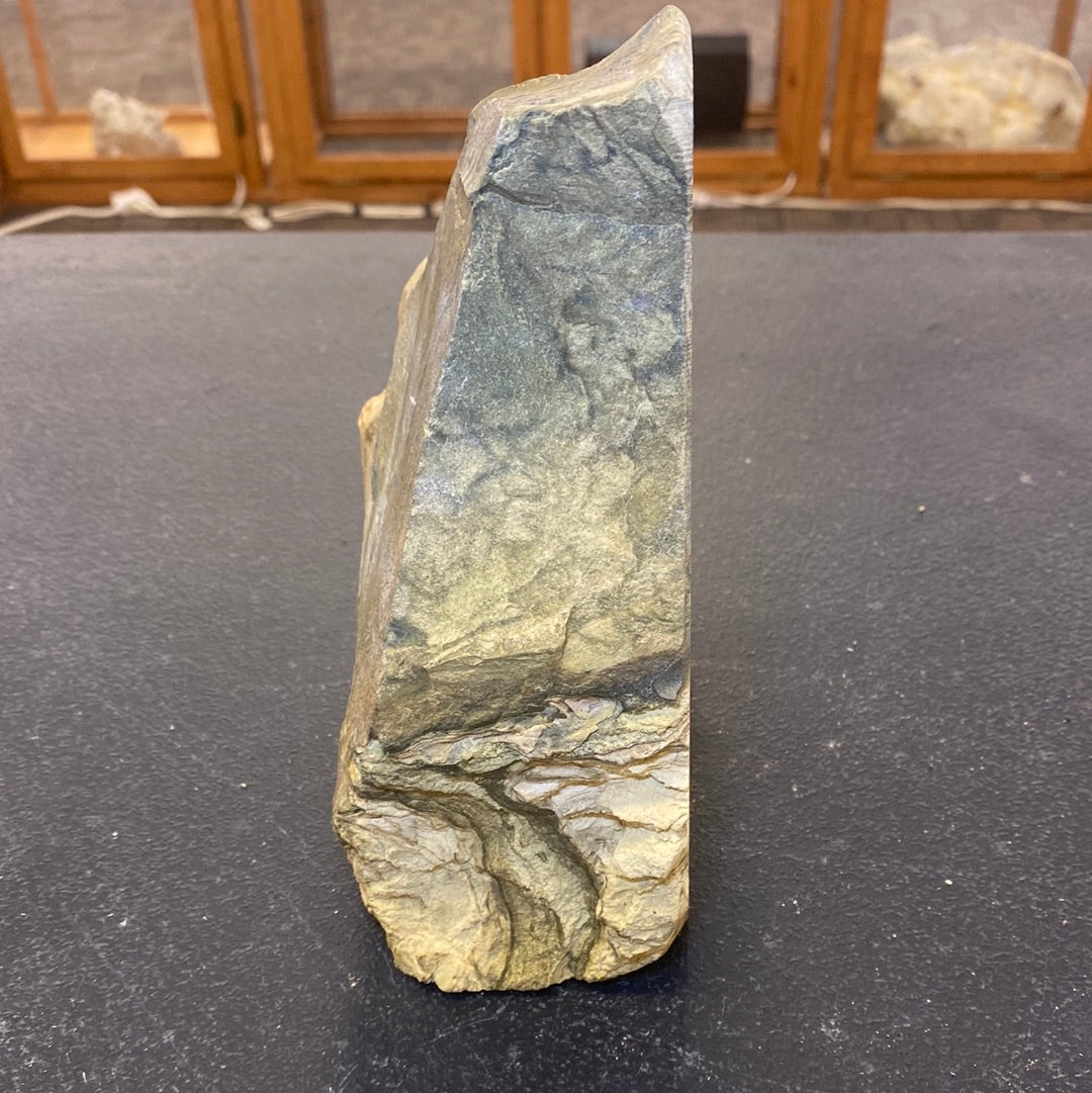 RAW SERPENTINE
