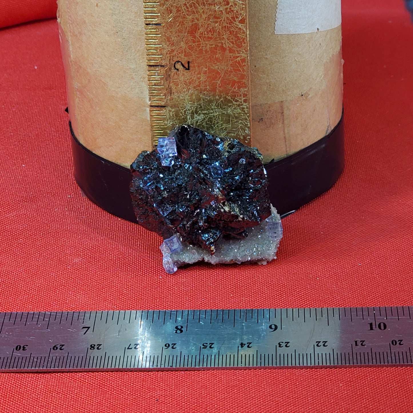 Fluorite, Sphalerite, Dolomite and Quartz from Elmwood, TN