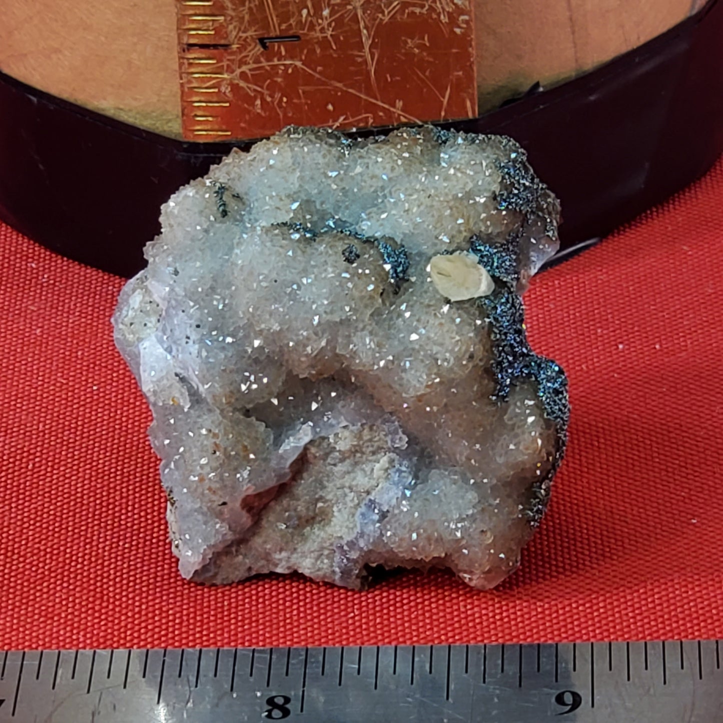 Chalcopyrite and dogtooth calcite on druzy quartz