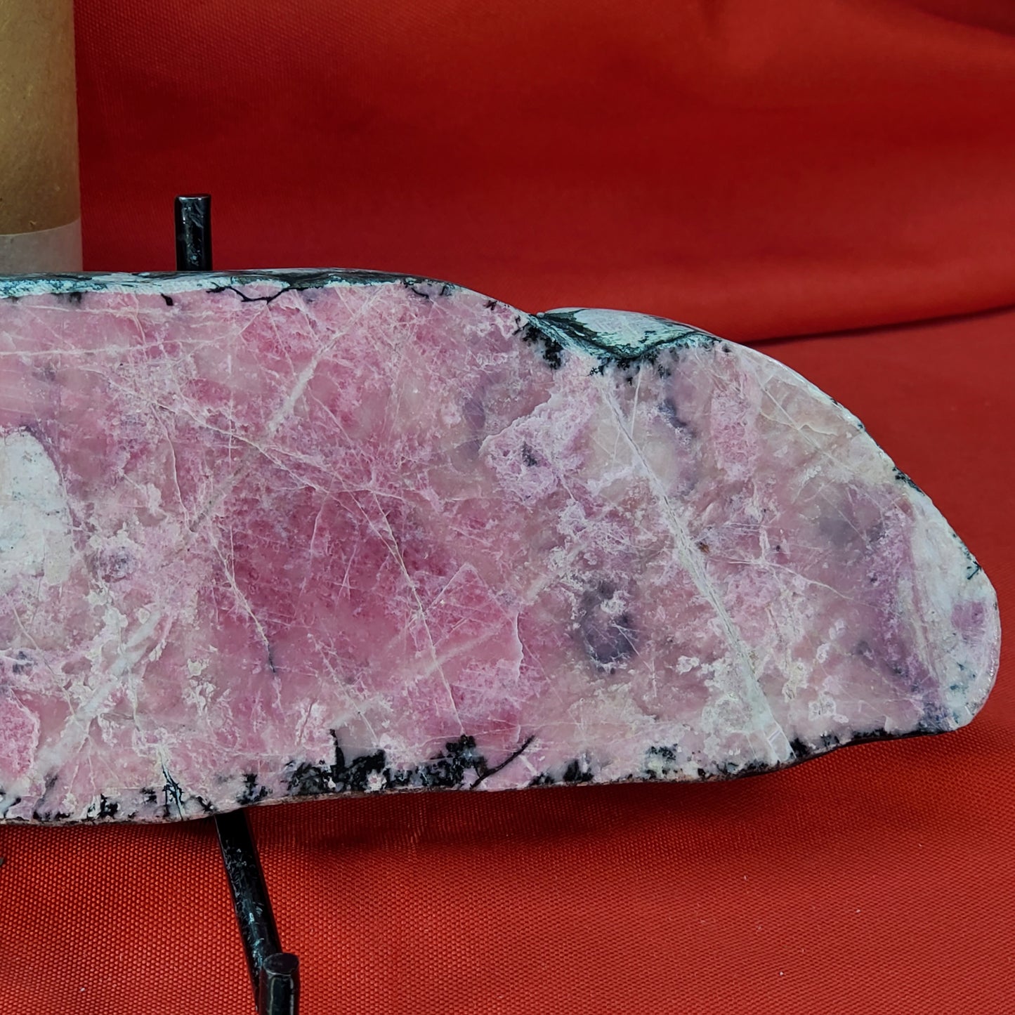 ALASKAN RHODONITE