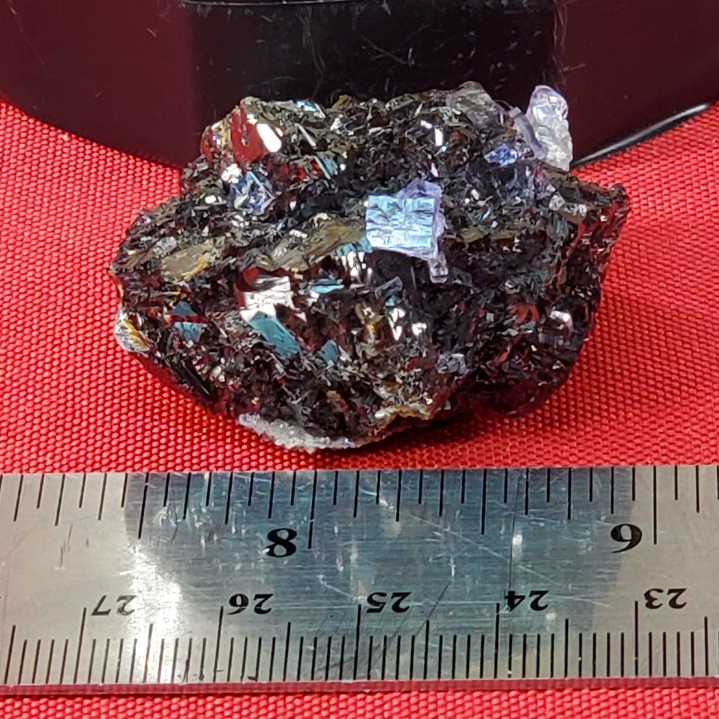 Fluorite, Sphalerite, Dolomite and Quartz from Elmwood, TN