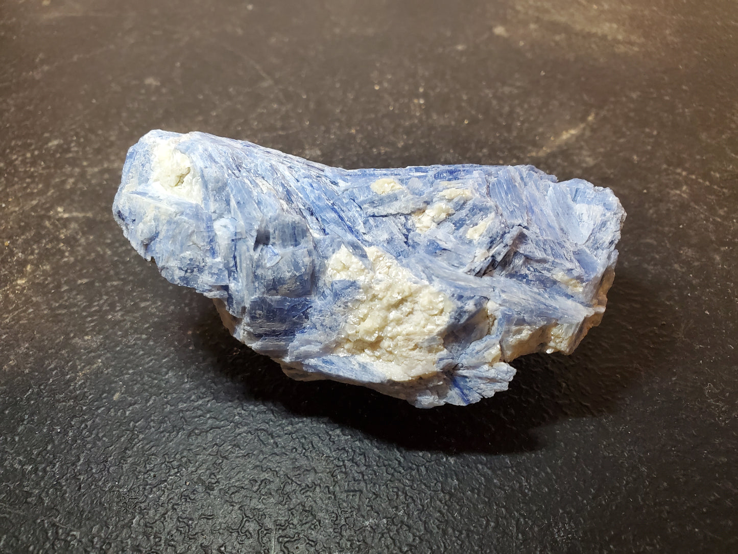 RAW BLUE KYANITE