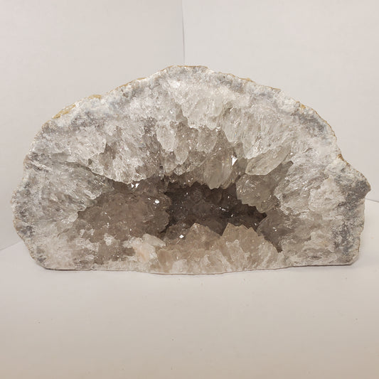 SMOKY QUARTZ CUT TO STAND FABULOUS KEOKUK GEODE