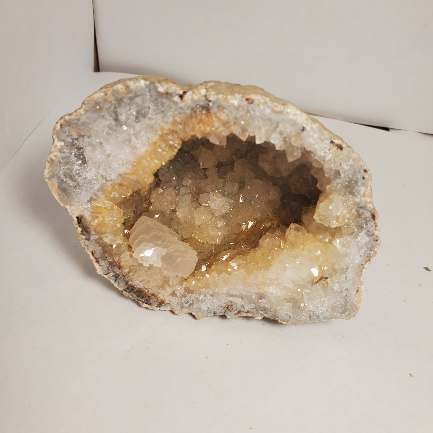 GOLDEN QUARTZ, PAGODA CALCITE FABULOUS KEOKUK GEODE SET