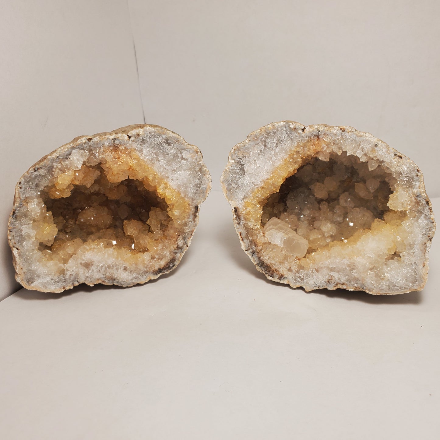 GOLDEN QUARTZ, PAGODA CALCITE FABULOUS KEOKUK GEODE SET