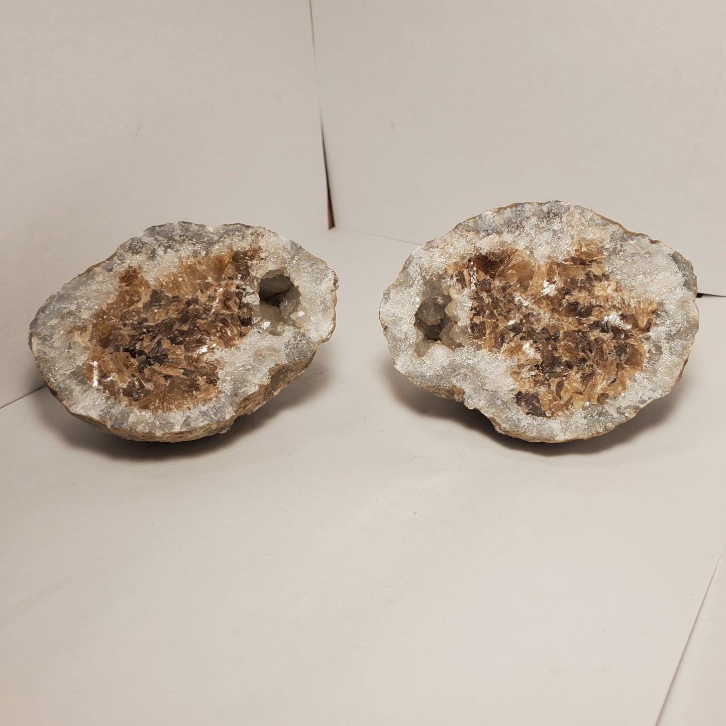 BROWN CALCITE FABULOUS KEOKUK GEODE SET