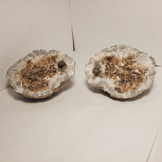 BROWN CALCITE FABULOUS KEOKUK GEODE SET