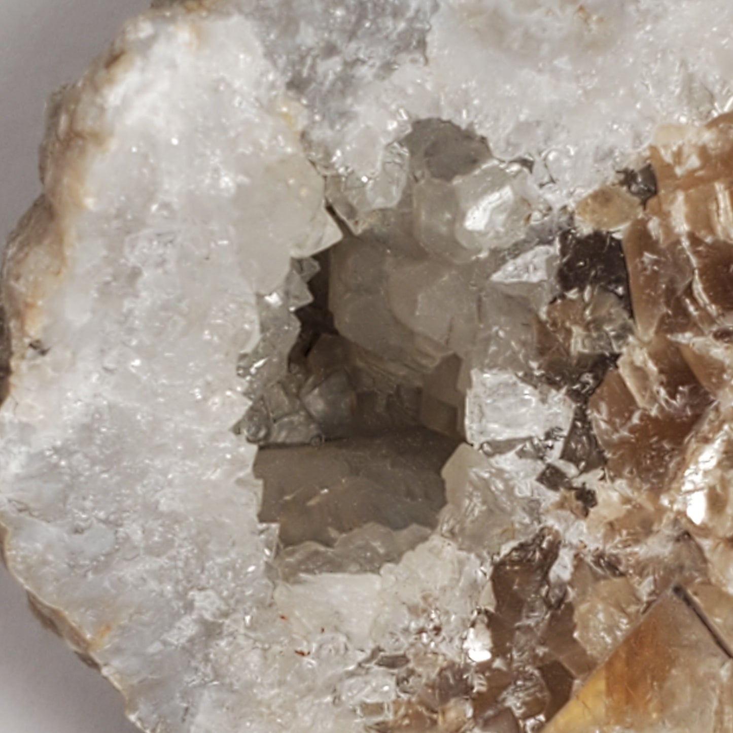 BROWN CALCITE FABULOUS KEOKUK GEODE SET