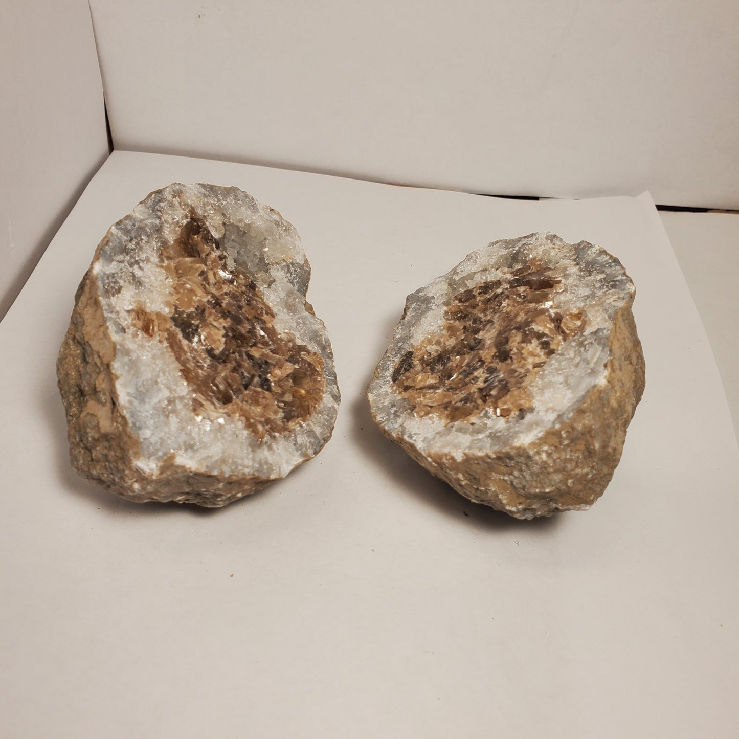 BROWN CALCITE FABULOUS KEOKUK GEODE SET
