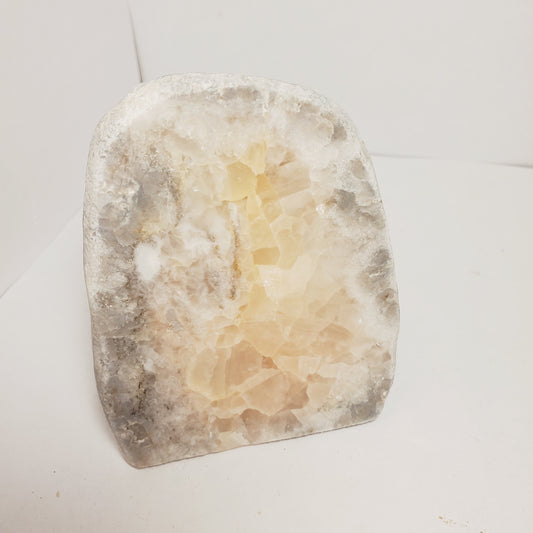 POLISHED FABULOUS KEOKUK GEODE