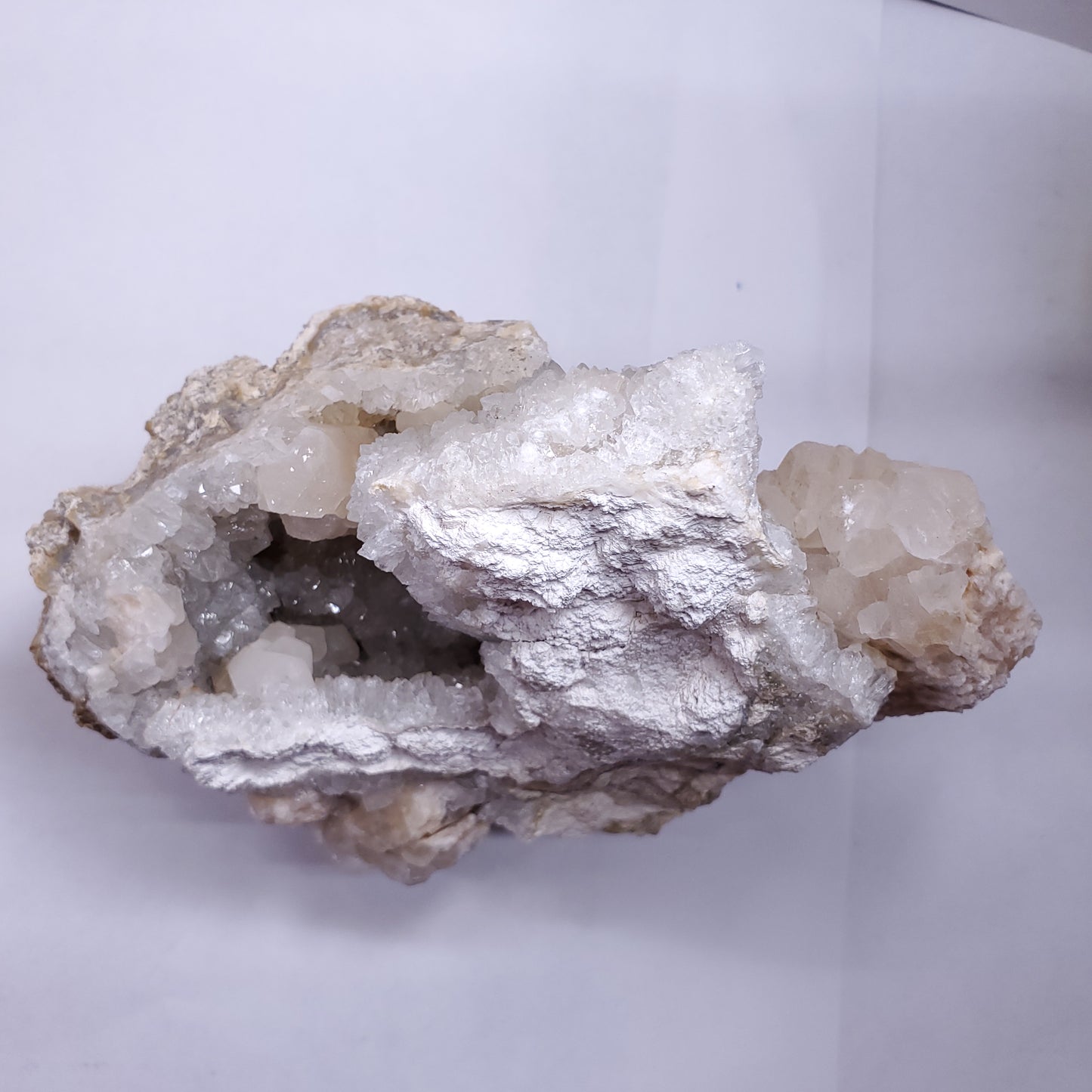 CALCITE QUARTZ CUT TO STAND GEODE CHUNK