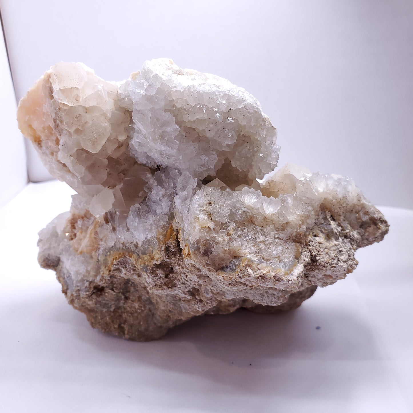 CALCITE QUARTZ CUT TO STAND GEODE CHUNK