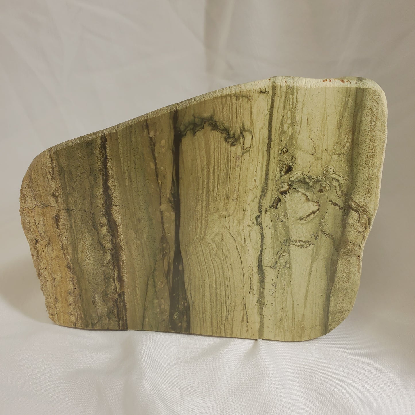 POLISHED SERPENTINE